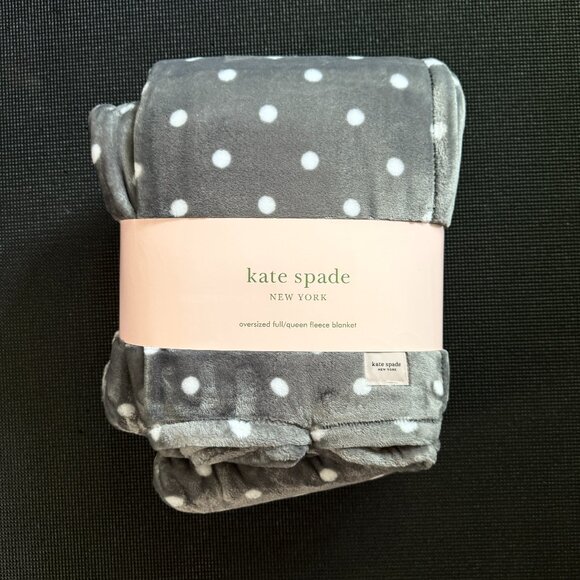 Kate Spade FULL QUEEN Gray White Polka Dot Fleece Throw Blanket Grey 98x92 Dots - Picture 1 of 5